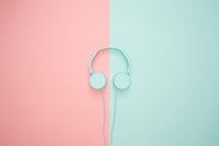 photo of white headphones